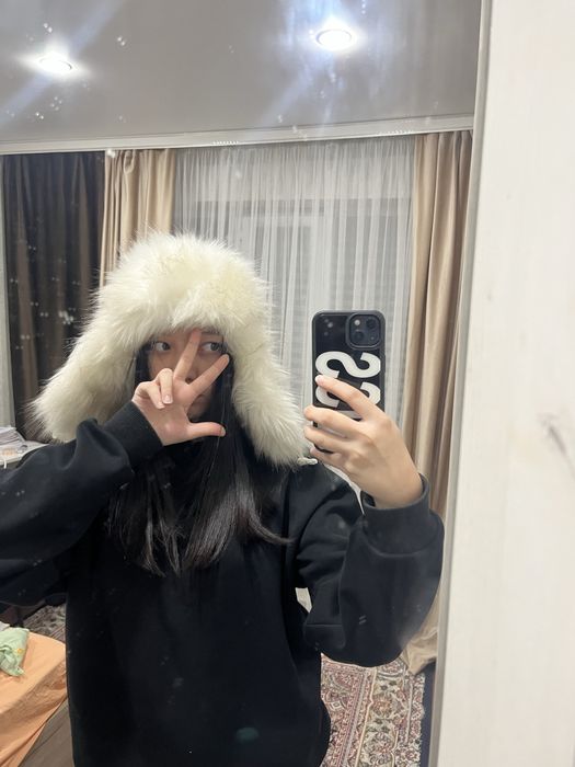 белая шапка ушанка
