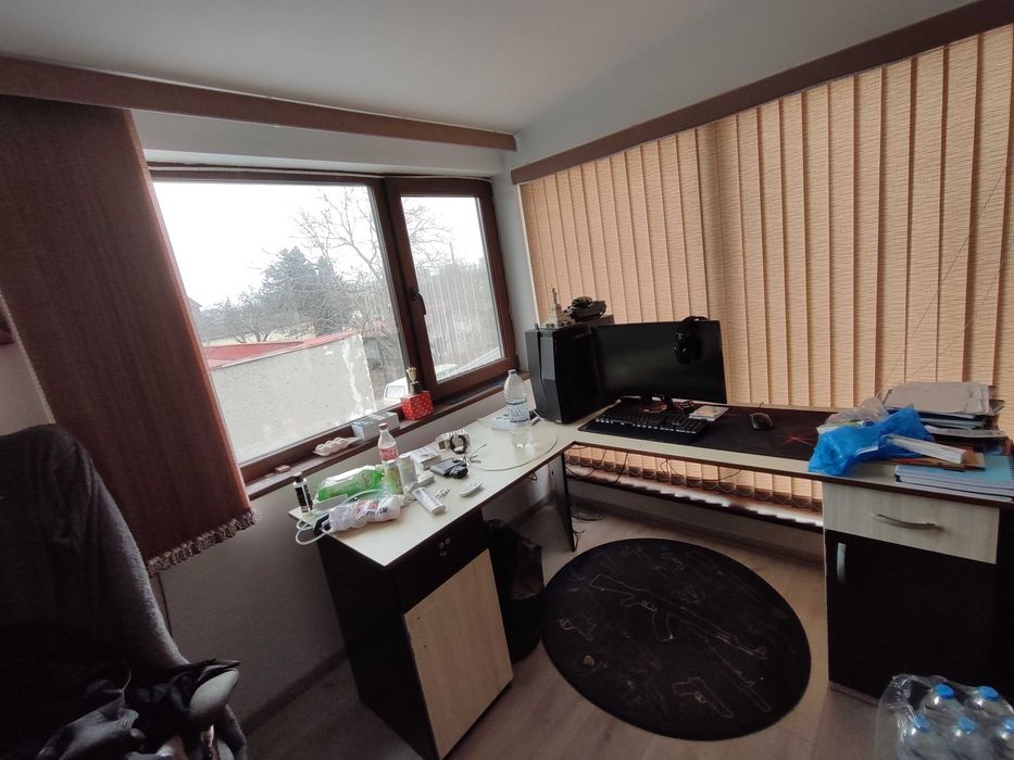 Продава се Къща в Добрич, ЖП Гара - 191 кв.м за 2095 €/кв.м - Снимка #17