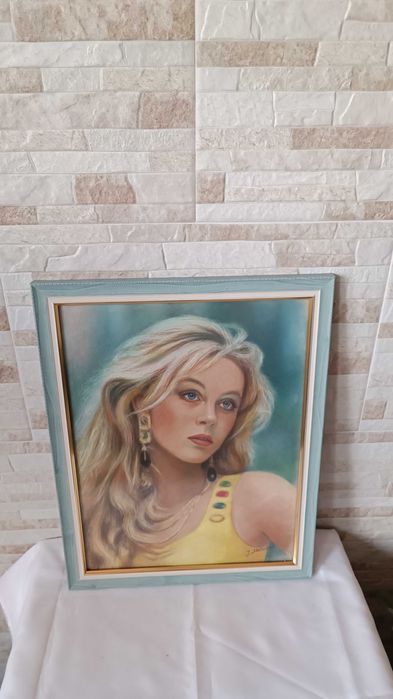 Стара картина "Жена" - пастели върху картон - J.Metodiev - 48/38см