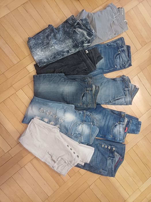 10 броя дънки за 10€ размер 36