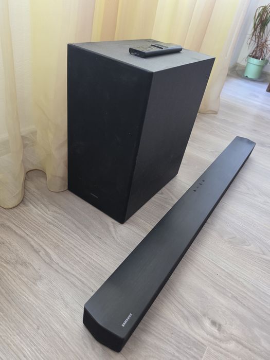 Saund bar samsung 2.1 150W