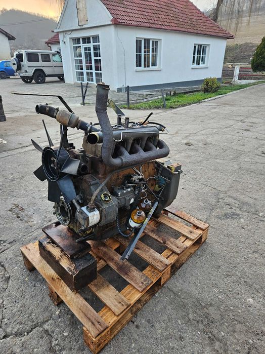 Piese motor tractor MWM 4 cilindrii