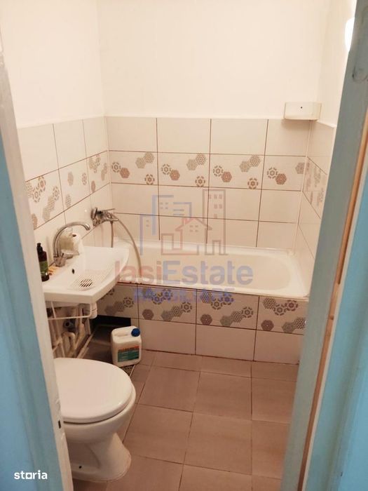 Apartament 3 camere, etaj 1, centrala proprie, 51 mp - zona Dacia
