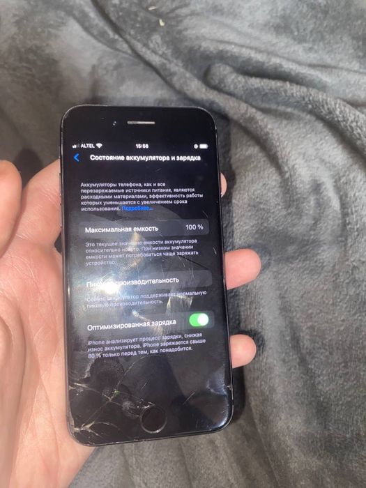 Продам Iphone 8 64gb