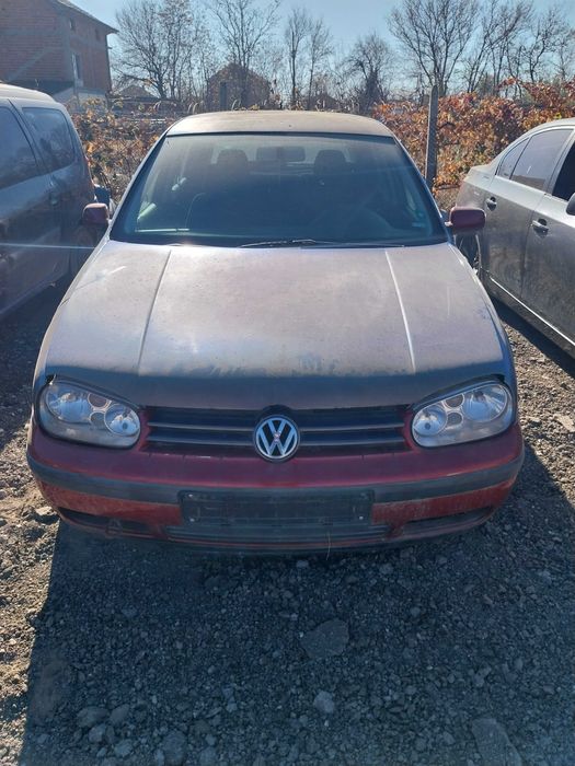 Wv Golf 4 1.9тди 116к.с. на части