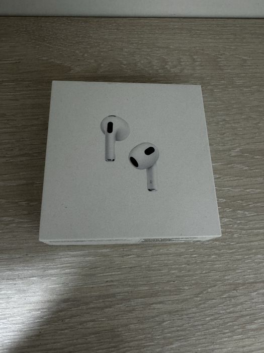 AirPods 3 оригинал, полный комплект, идеальное состояние