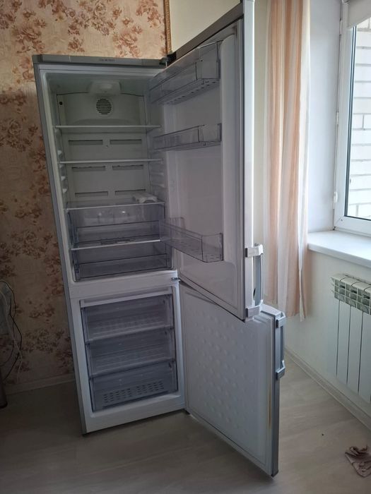 Продам холодильник Beko