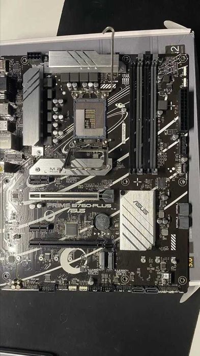 Kit I7 13700K + ASUS PRIME B-760 PLUS