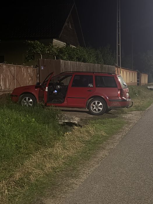 VOLKSWAGEN Golf Sportsvan 0 — imagine 3