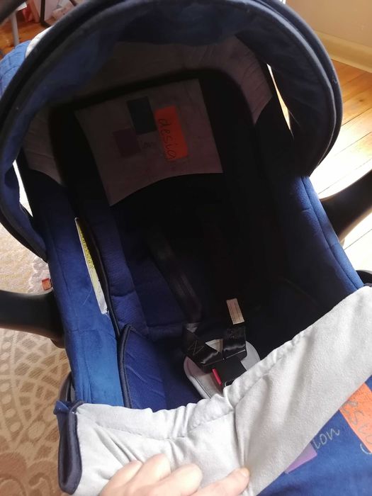 Бебешко столче /кошница за кола lorelli от до 20кг