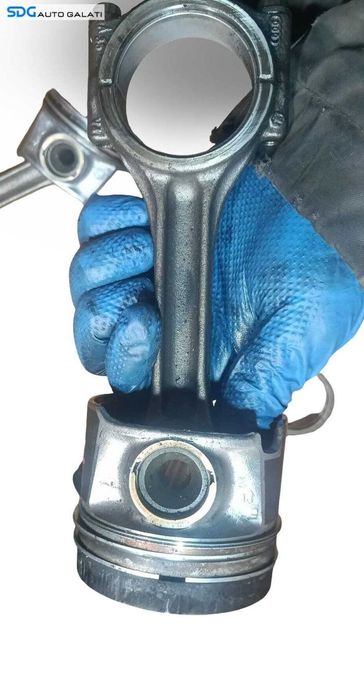 Piston cu Biela Volkswagen Passat B8 2.0 TDI 2015 - 2020 [M9994]