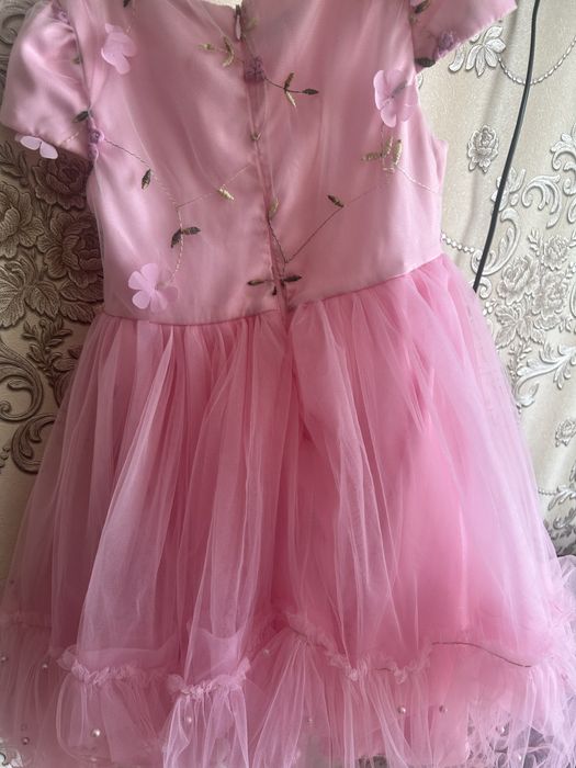 Платье на девочку