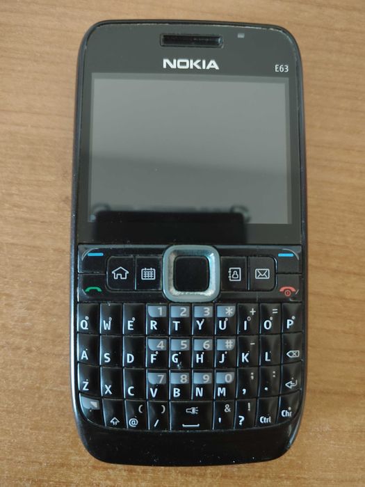 Nokia N80 Stare foarte buna + accesorii +E63 nefunctional