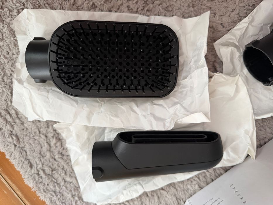 Perie electrică babyliss nouă