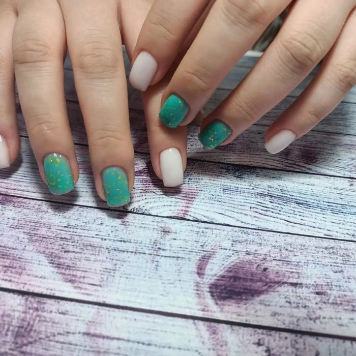 Маникюр / педикюр