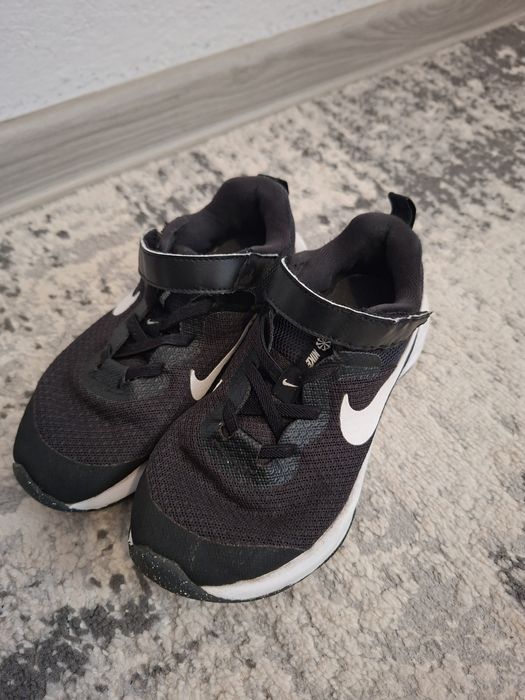 Adidași copii Nike marimea 30