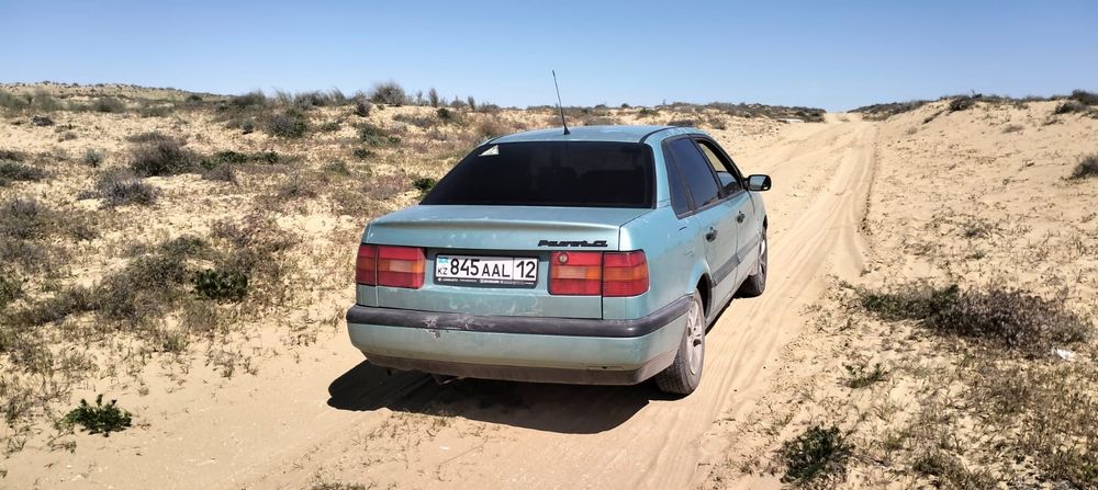 Volkswagen Passat B4, 1994, 1.8 об