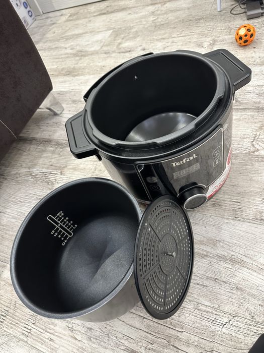 Мултикукър и Еърфрайър “ Tefal “
