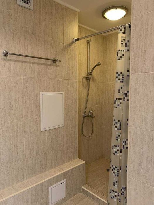 Продава се Тристаен апартамент в Пловдив, Захарна фабрика - 120 кв.м за 1509 €/кв.м - Снимка #7