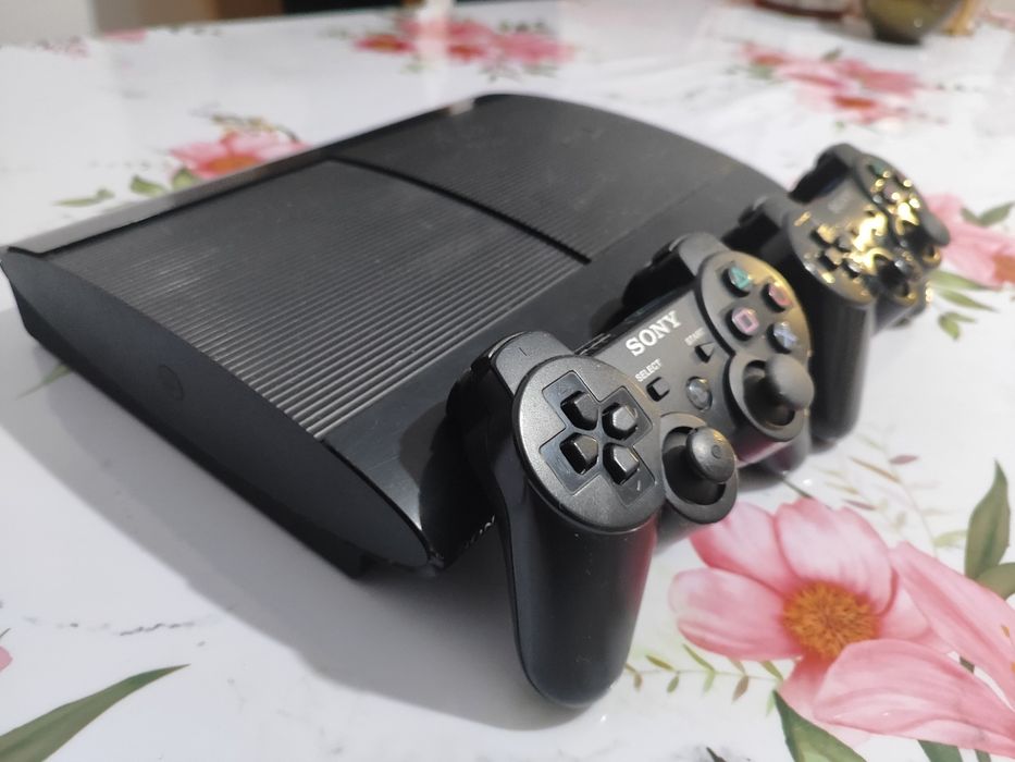 Продаю прошитый Playstation 3 super slim или обмен на свитч