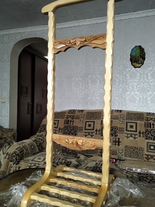 Вешалка в кабинет ручной работы