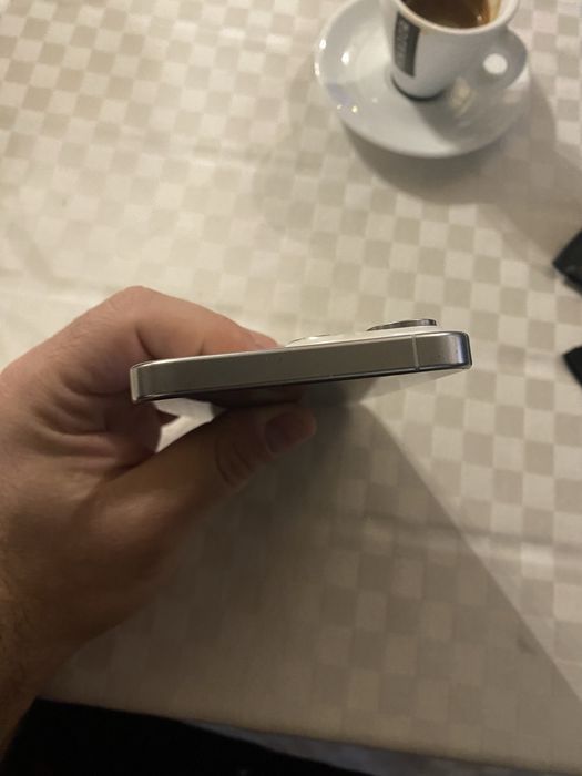 Iphone 15 pro 256 gb natural titanium