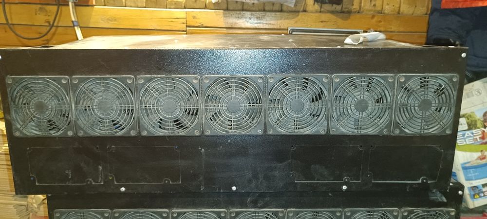 Закрытый корпус для майнинга