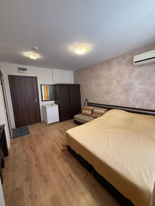 Прадава студио в Камелот