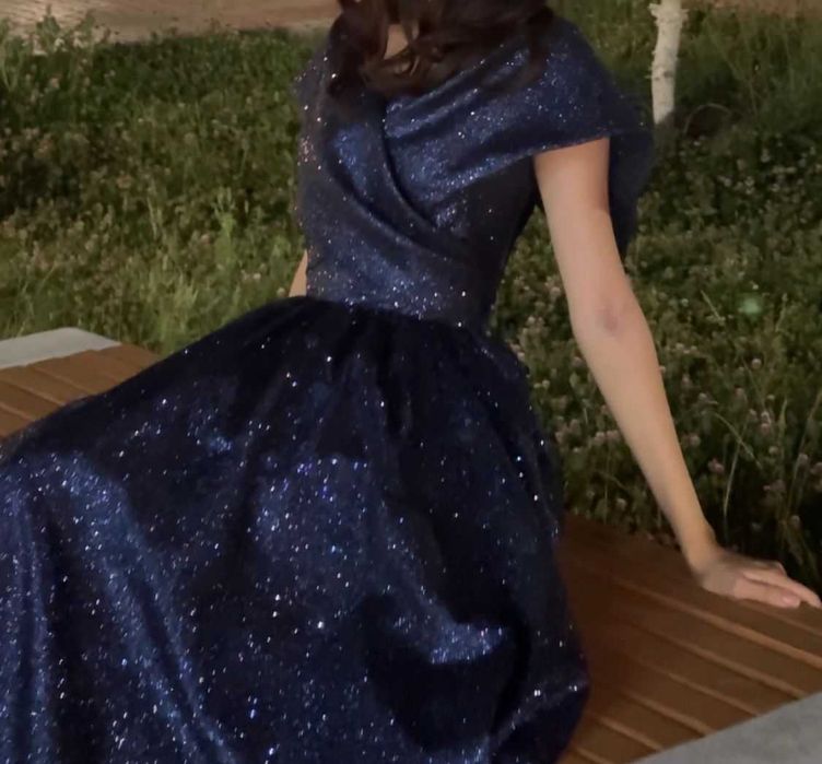 Продам выпускное платье