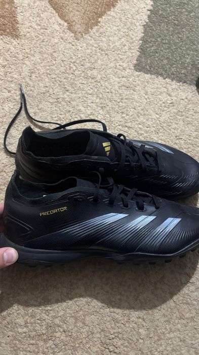 Футболны сараканожки