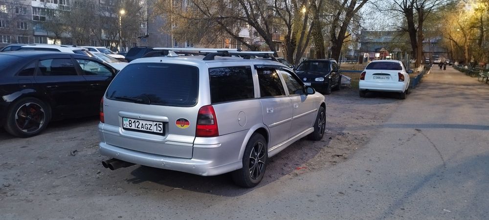 Опель вектора б 2002год