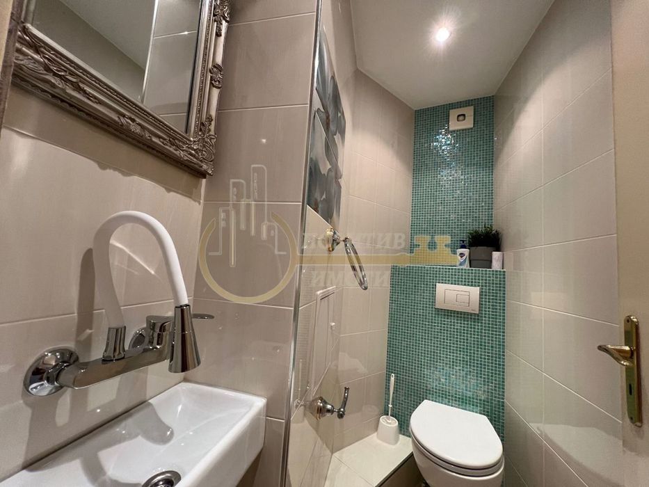 Дава се под наем Тристаен апартамент в София, Лозенец - 125 кв.м за 1350 € - Снимка #9