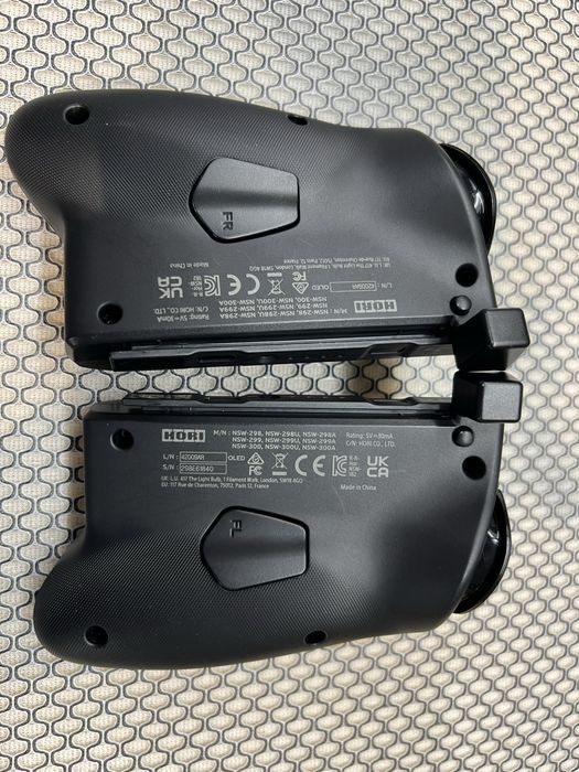 Vând Hori Split Pad Pro joycon joy-con
