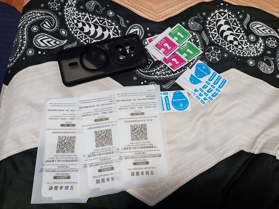 Husa si folii hidrogen Honor Magic 6 pro