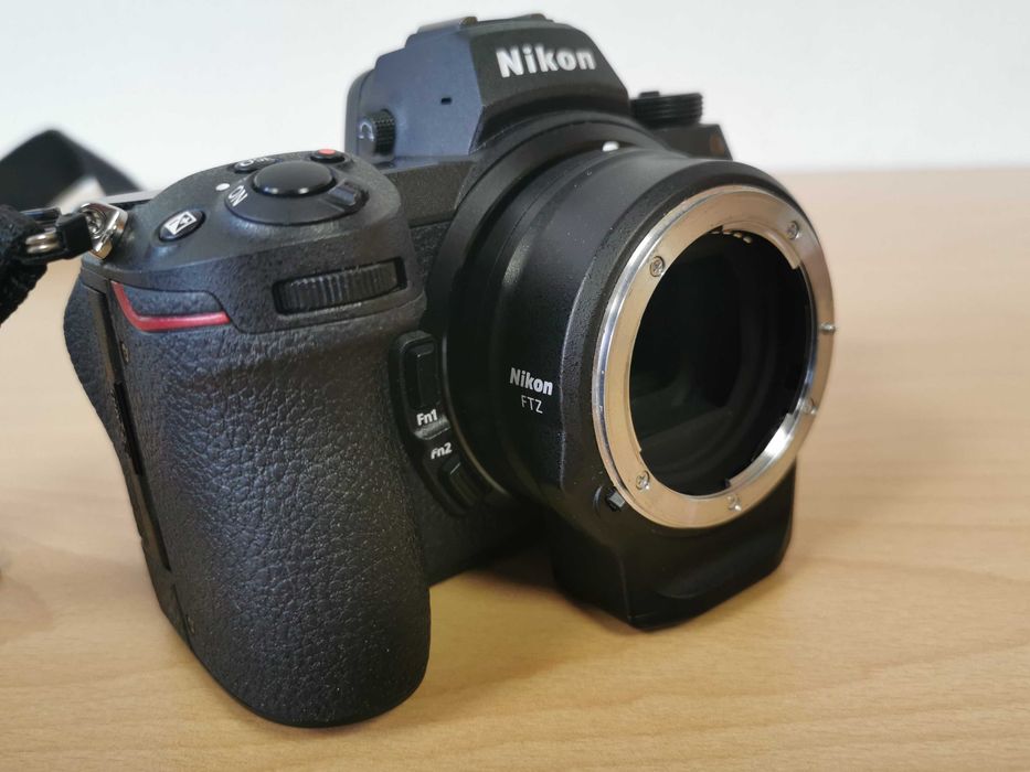 Nikon FTZ адаптер за Nikon F обективи към Nikon Z безогледални фотоапарати