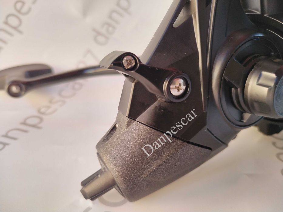 SET 4 Mulinete Crap PRO FL Strategist Baitfeeder SB8000 0,30/420m