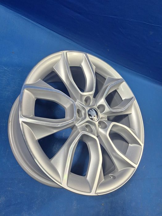1 Janta Aliaj 5x112 19'' - OEM Skoda Karoq - 8J ET 45 - NOUA !