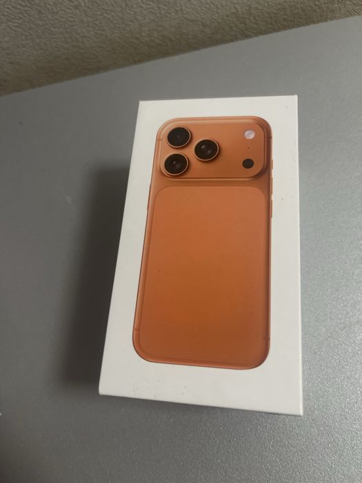 Продам мини айфон