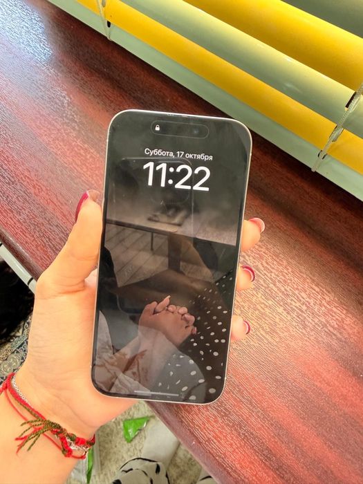 Продается Iphone 15 pro