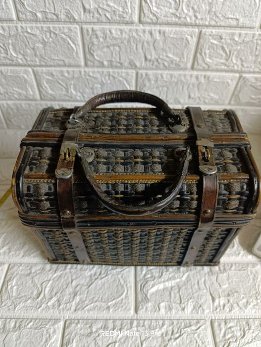 Старинно железопътен куфар сандък