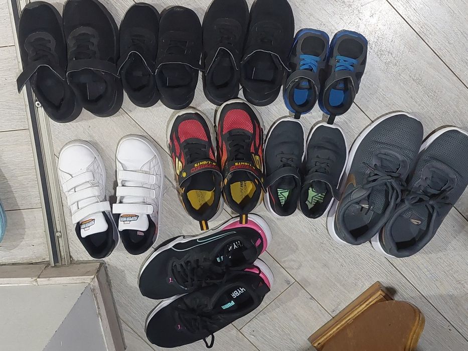 Adidasi Nike  Tanjun Puma Adidas,Schekers originali