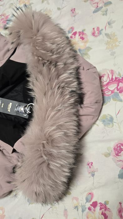 Зимно яке с качулка от естествен косъм