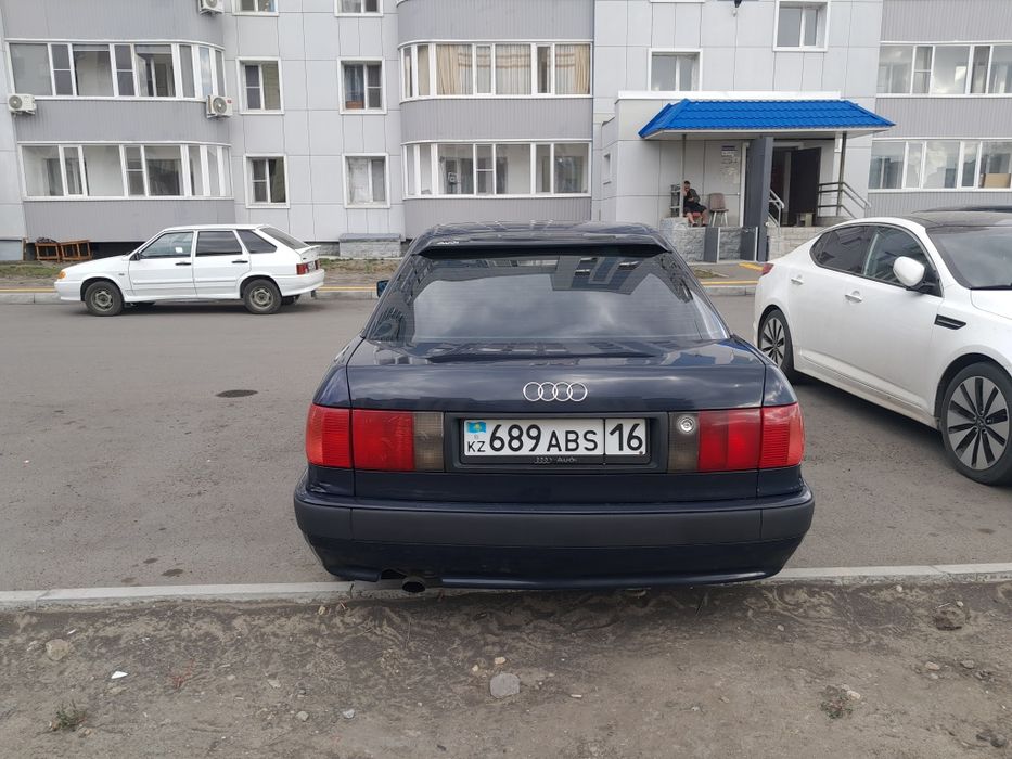 Продам Ауди 80 Б4