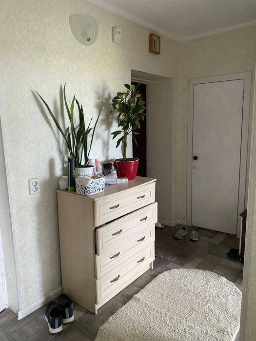 Дава се под наем Двустаен апартамент в София, Зона Б-18 - 61 кв.м за 443.7 € - Снимка #1