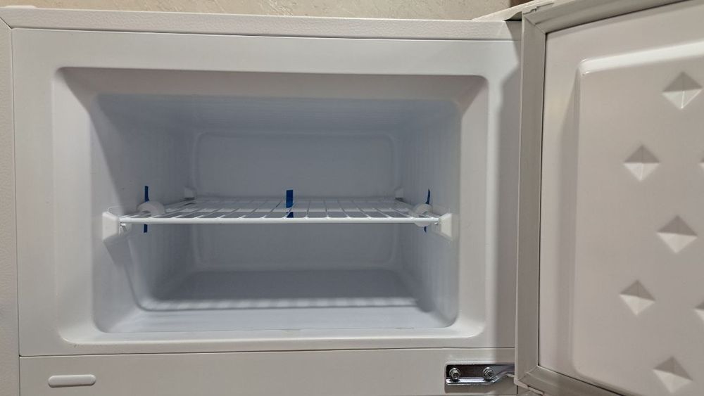 Холодильник Loretto LRF-220I/DF-W