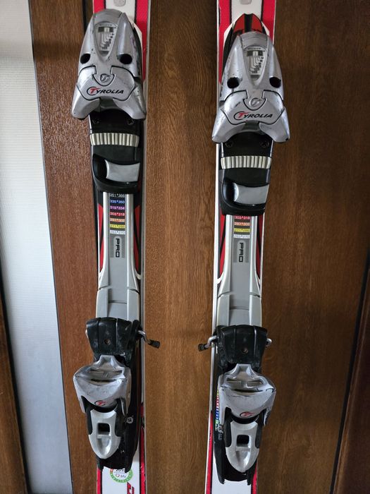 Ски HEAD Supershape - 165 см