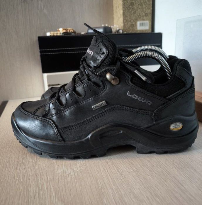 Ghete trekking Lowa Renegade 2 Gtx lo 37,5