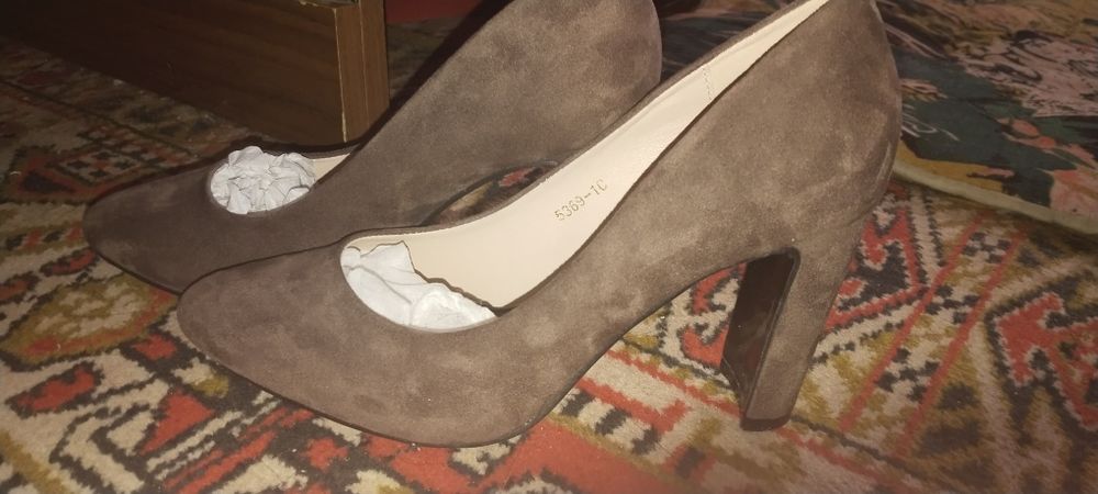 Каблук туфли 36 размер