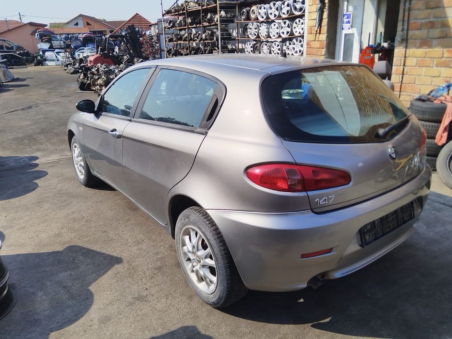 Usa/usi stanga/dreapta Alfa Romeo 147