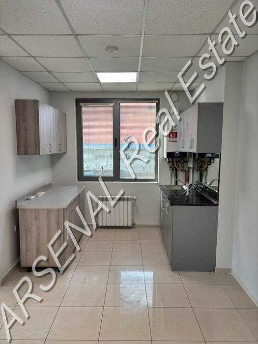 Офис под наем, Бояна